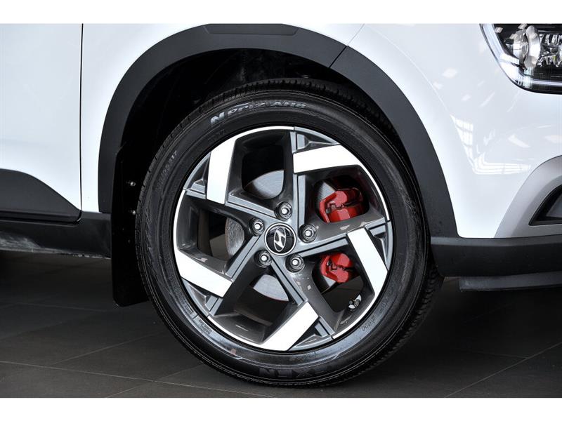 2023
Hyundai
Elantra
