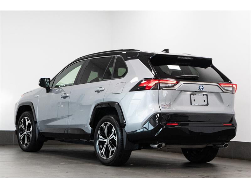 2021
Toyota
Rav4