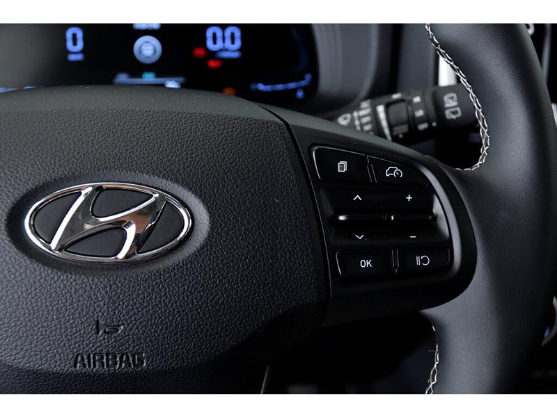 2023
Hyundai
Elantra