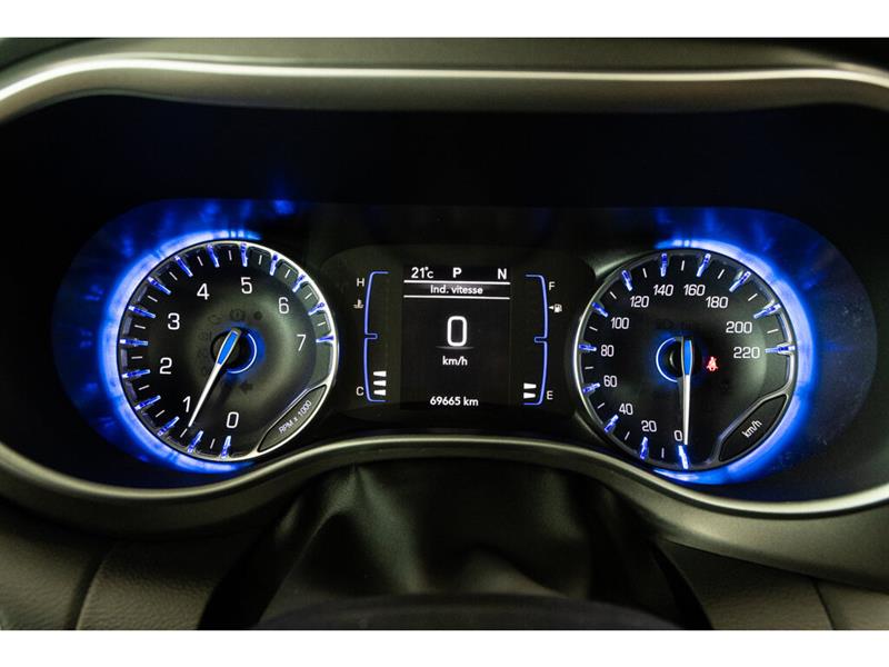 2020
Chrysler
Pacifica