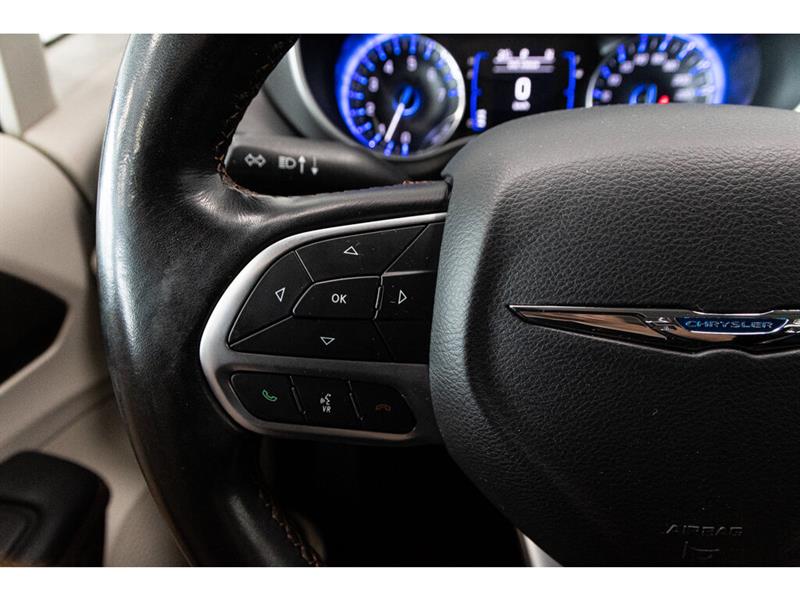2020
Chrysler
Pacifica