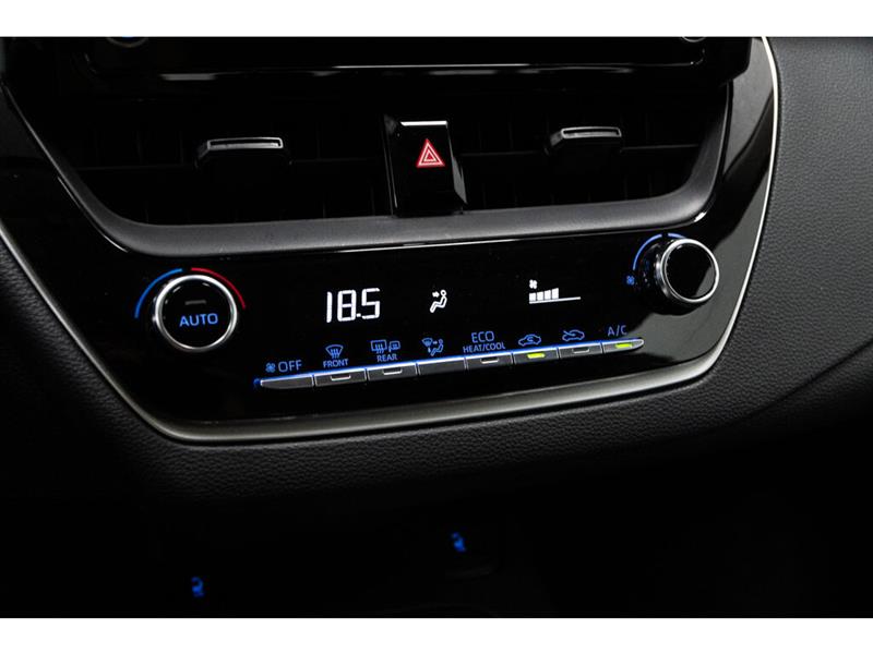 2022
Toyota
Corolla